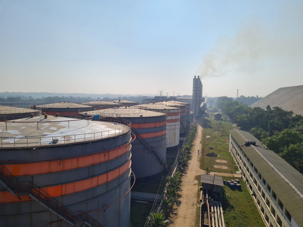 Listings 10,000 cubic meter storage tank fabrication and installation